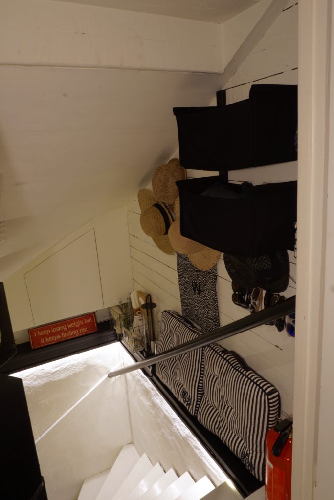 Trappbelysning med LED-list med rörelsesensor